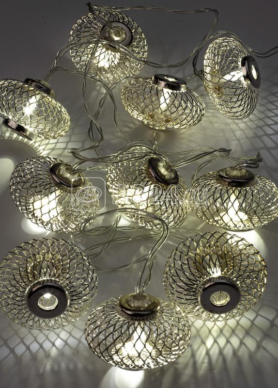 Гирлянда светодиодная "Фонарики" хром 5х3см 10LED тепл. бел. 1.8+0.3м КОСМОС KOC_GIR-B120